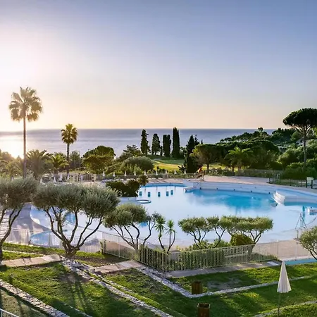 公寓 Beautiful With Ac And Swimming Pool Saint-Raphaël