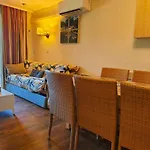 Apartamento Beautiful With Ac And Swimming Pool